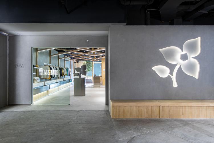 BIM建筑|上海FiSN旗舰店：探索未来零售空间新方向 / Metaphysical by Pure