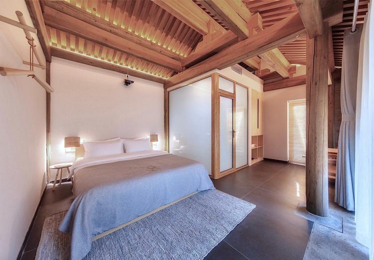 BIM建筑|「 雀 折 」一种胡同儿院落的场地再生 / 戏构建筑设计工作室