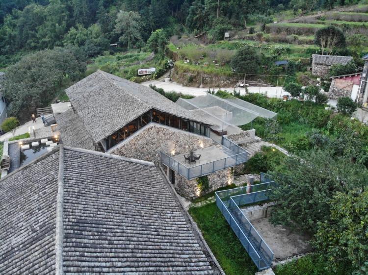 BIM建筑|小岙中通文化驿站：古朴村落中悠然而居 / 众生设计
