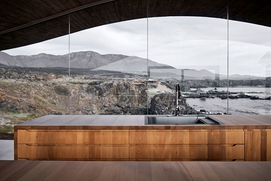 BIM建筑|西泽立卫在智利设计波浪状混凝土屋顶度假屋