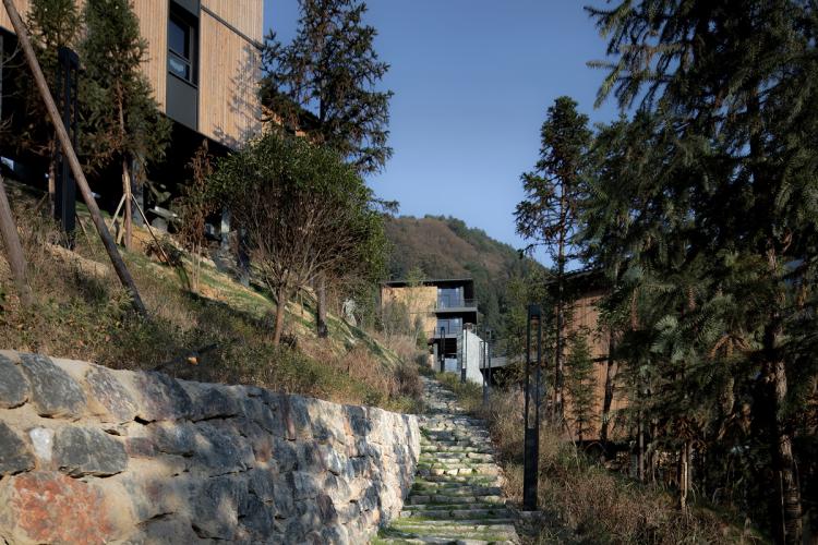 BIM建筑|生长与对话：贵州龙塘精准扶贫设计实践 / gad · line+ studio