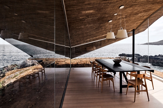 BIM建筑|西泽立卫在智利设计波浪状混凝土屋顶度假屋