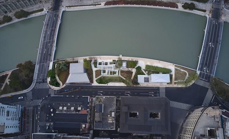 BIM建筑|上海苏州河中石化加油站改造 / 同济原作设计工作室