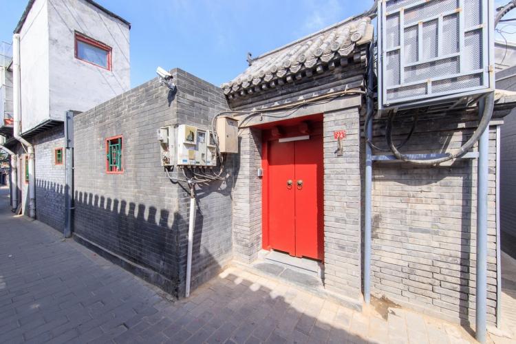 BIM建筑|「 雀 折 」一种胡同儿院落的场地再生 / 戏构建筑设计工作室