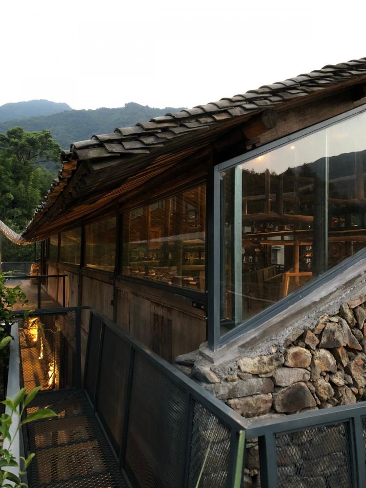 BIM建筑|小岙中通文化驿站：古朴村落中悠然而居 / 众生设计