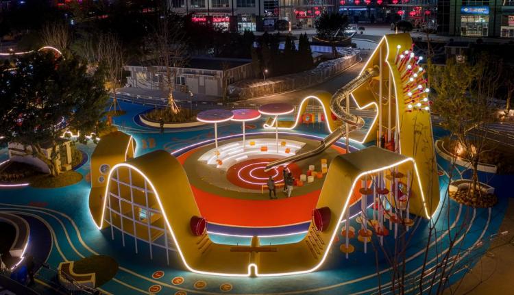 BIM建筑|金马仙踪，一种新型公共空间“城市玩具” / 佰筑设计