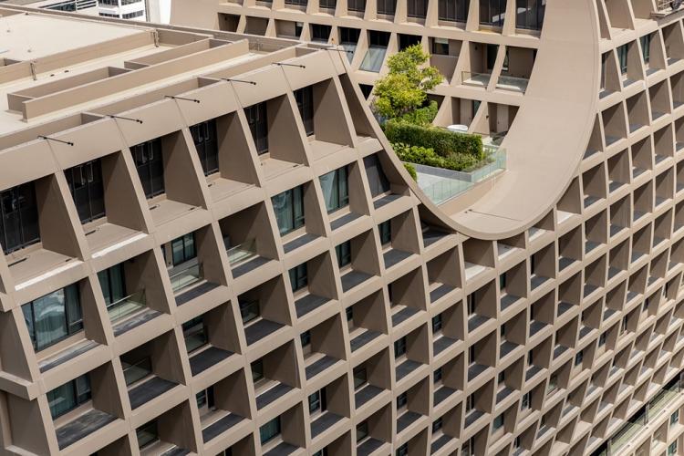 BIM建筑|辛德霍恩凯宾斯基酒店，在城市绿地中“跳舞” / Plan Architect