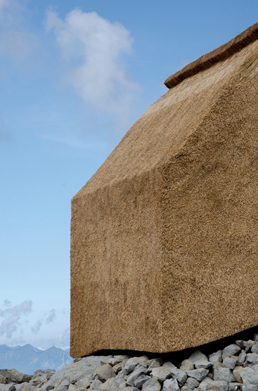 BIM建筑|斯图加特大学建造阿尔卑斯山茅草屋