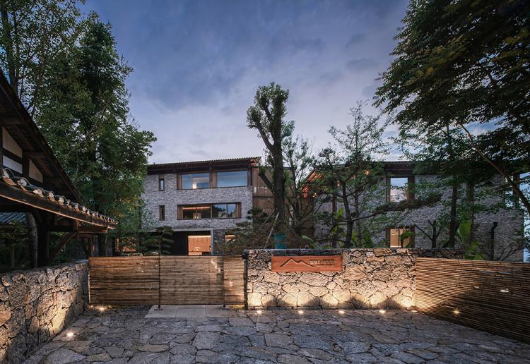 BIM建筑|马儿山村·林语山房民宿酒店，湖南，张家界 / 尌林建筑设计事务所