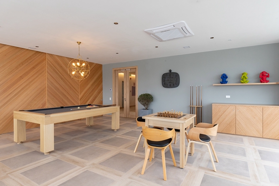 BIM建筑|卡洛斯·萨帕塔设计厄瓜多尔的弧形玻璃塔楼