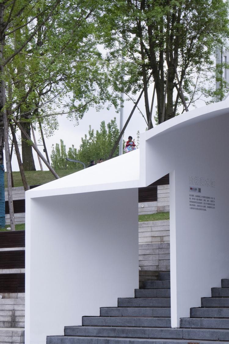 BIM建筑|成都阶梯美术馆/岩川建筑