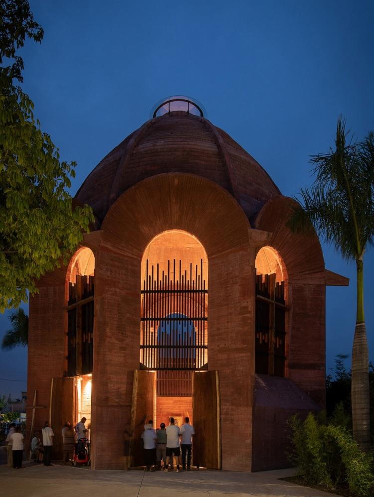 BIM建筑|Jojutla 灾后重建|圣十字教堂 / 墨西哥Taller de Arquitectura X