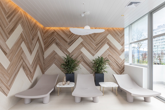 BIM建筑|卡洛斯·萨帕塔设计厄瓜多尔的弧形玻璃塔楼