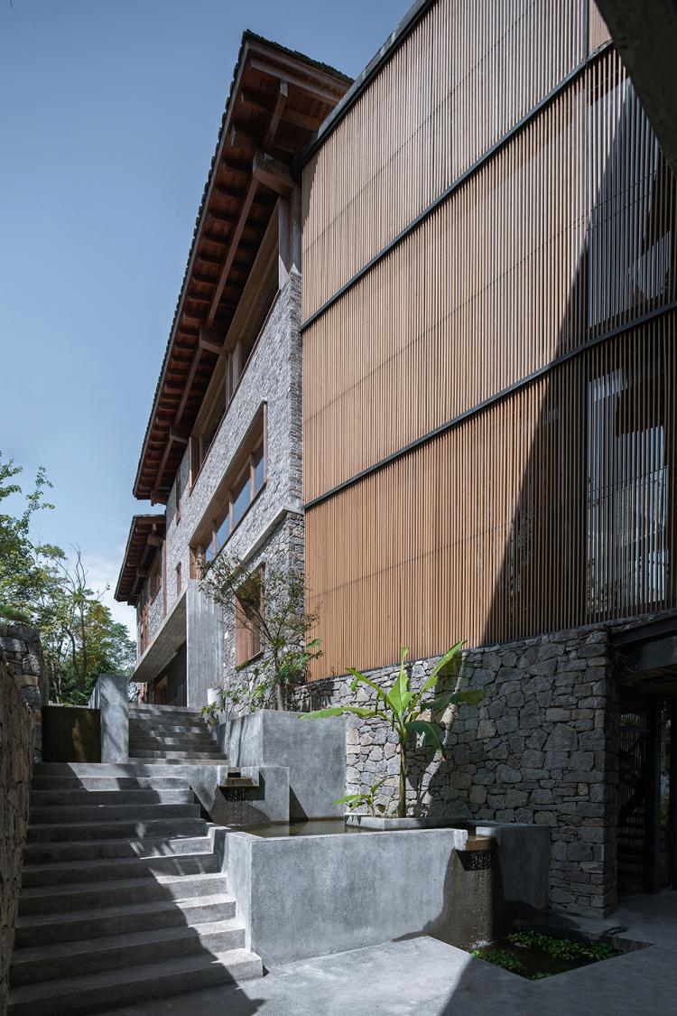 BIM建筑|马儿山村·林语山房民宿酒店，湖南，张家界 / 尌林建筑设计事务所