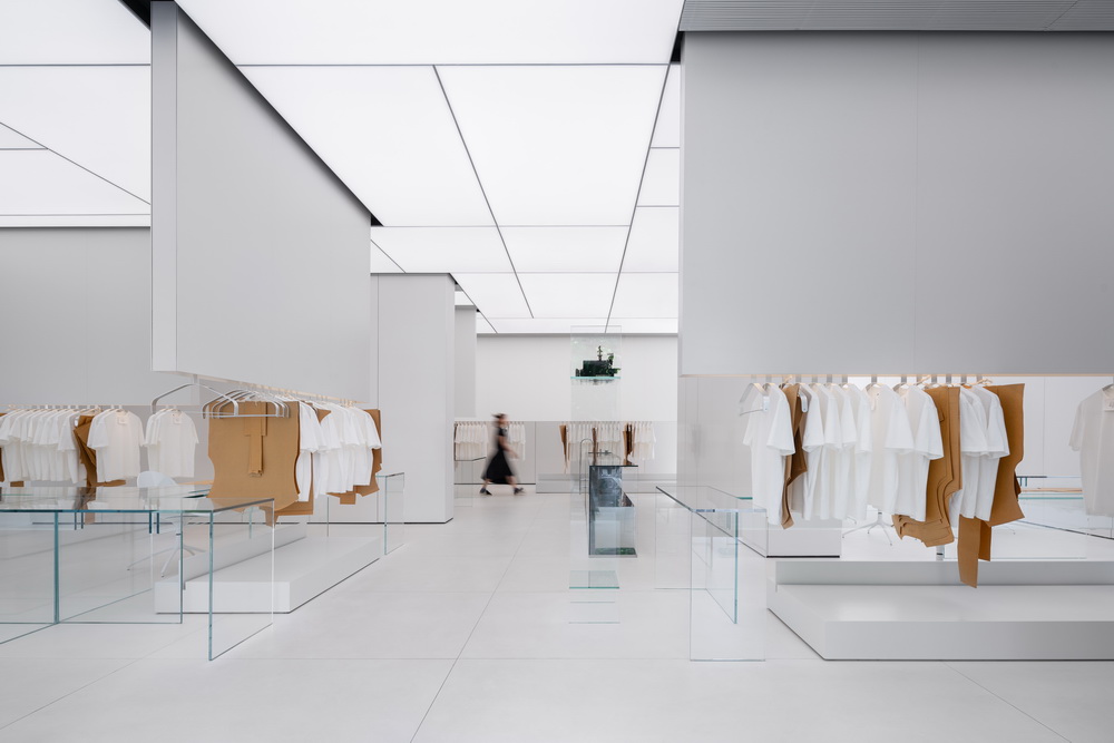 BIM建筑|白 · ZS Lab/东仓建设· 余霖