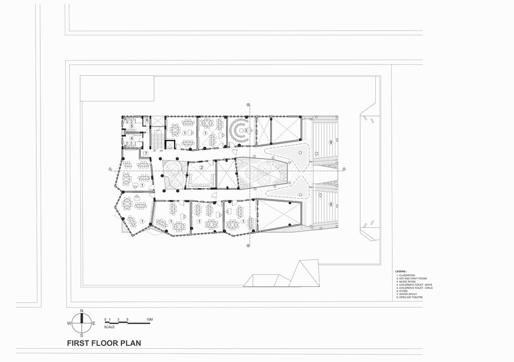 BIM建筑|灵感来源于动画片里的三角奶酪！/SferaBlu Architects