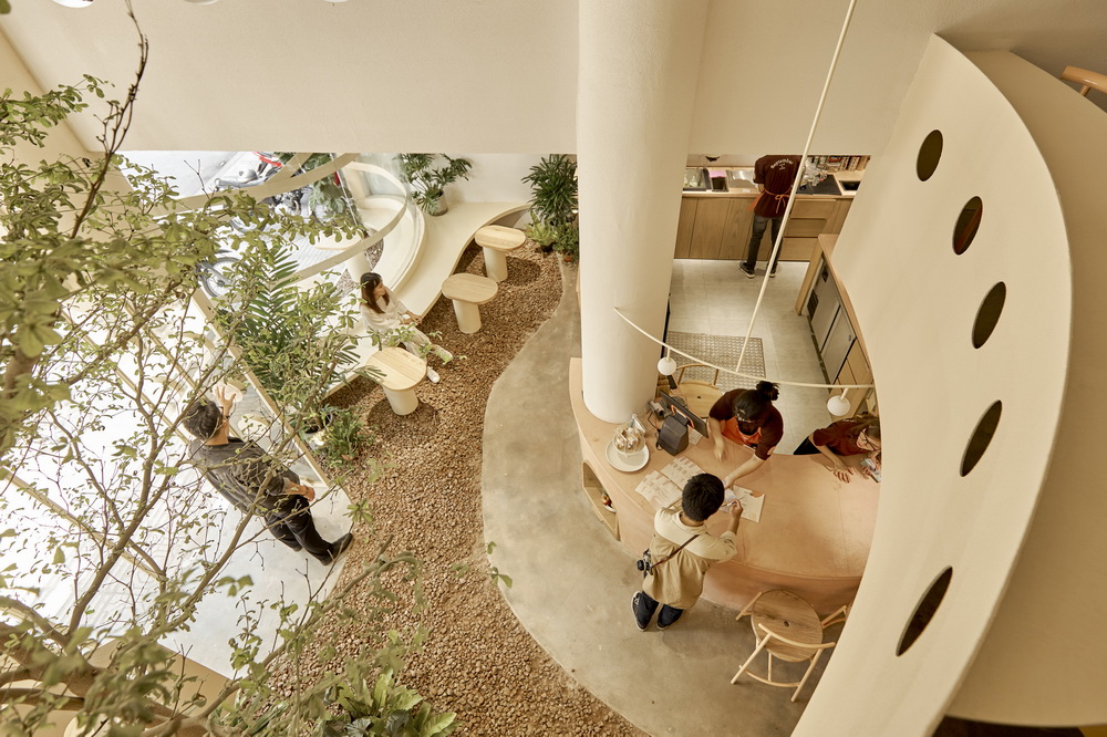BIM建筑|越南鸟巢咖啡店/ Red5studio+Ben Decor