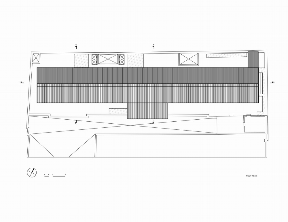 BIM建筑|建筑保护的新思路--给旧结构加个顶 / PRODUCTORA 事务所