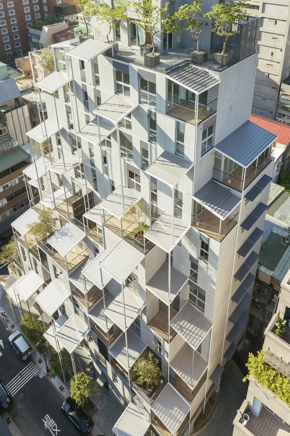 BIM建筑|‘台北屋顶’住宅 / 平田晃久建筑设计事务所