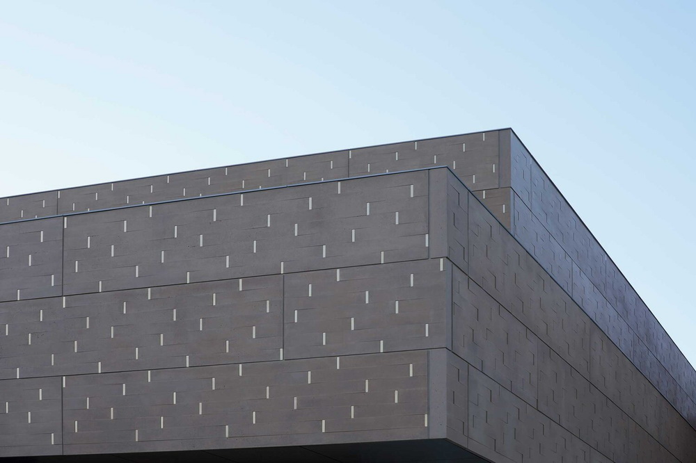 BIM建筑|探访更新后的京都市京瓷美术馆/Jun Aoki x Tezzo Nishizawa