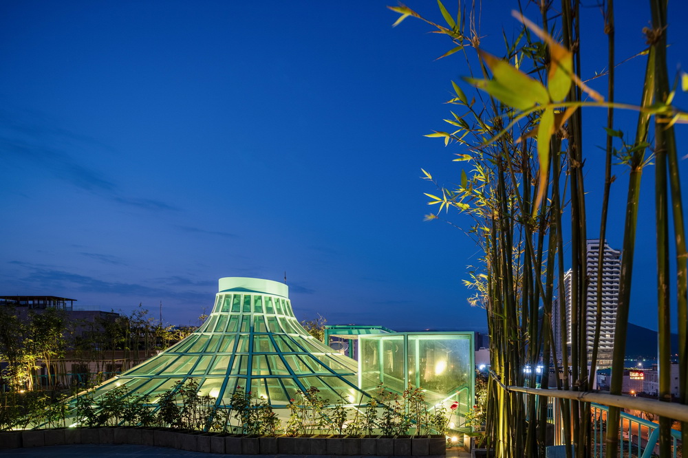 BIM建筑|如果，建筑是海浪：Le Bouton酒店/D1 Architectural Studio