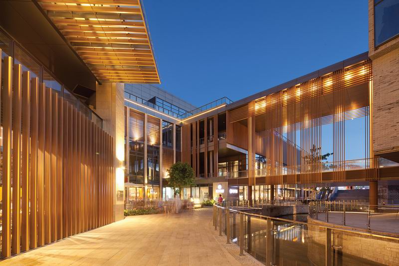 BIM建筑|深圳华侨城欢乐海岸，现代与传统的交融 / Laguarda.Low Architects (LLA)