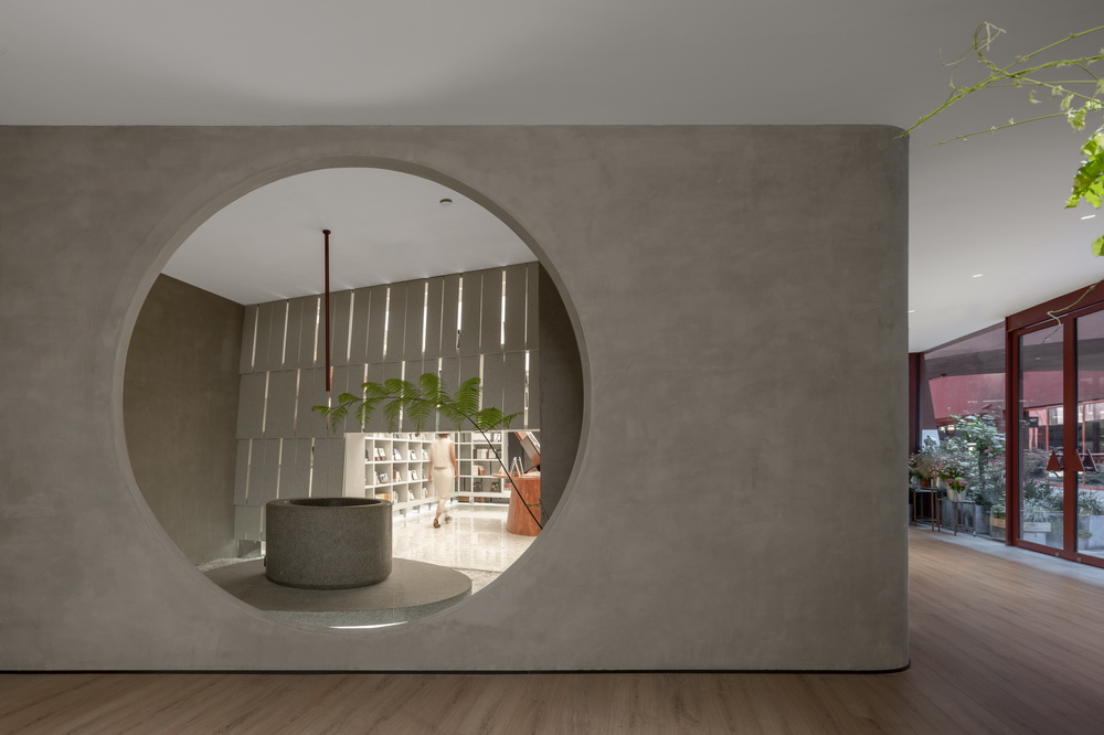 BIM建筑|将大酉山和小酉山藏于让努维尔的红色街道中/Wutopia Lab·俞挺