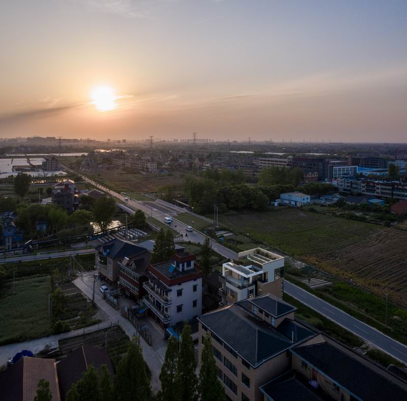 BIM建筑|登上福布斯的建筑师，用70w造出400平的“梯田之家” / 丰间建筑事务所