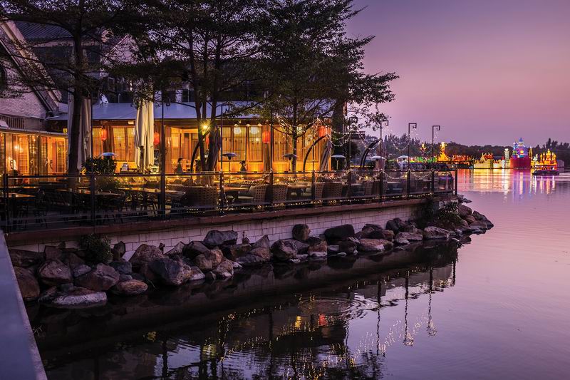 BIM建筑|深圳华侨城欢乐海岸，现代与传统的交融 / Laguarda.Low Architects (LLA)