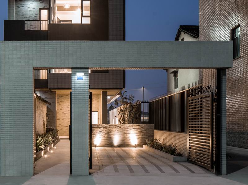 BIM建筑|登上福布斯的建筑师，用70w造出400平的“梯田之家” / 丰间建筑事务所