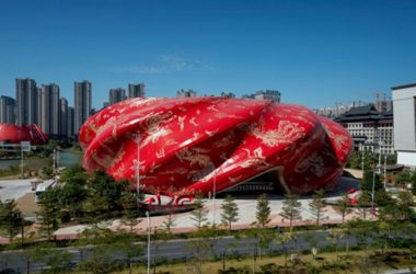 BIM建筑|史蒂芬·奇尔顿设计“纹身”广州剧院-BIM建筑网