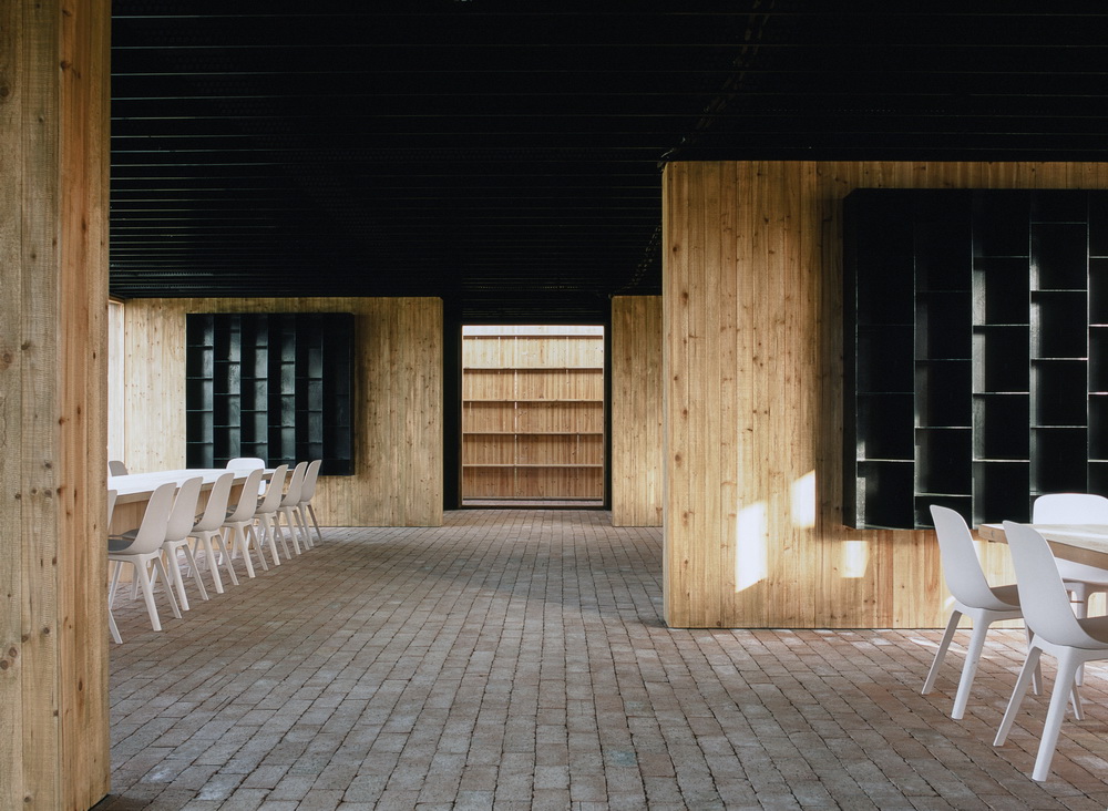 BIM建筑|树林里的图书室：自然向建筑的转译/空间里