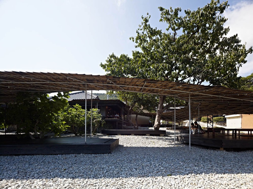 BIM建筑|用废弃的房子改造成的艺术餐厅 / Atelier Ryo Abe Works