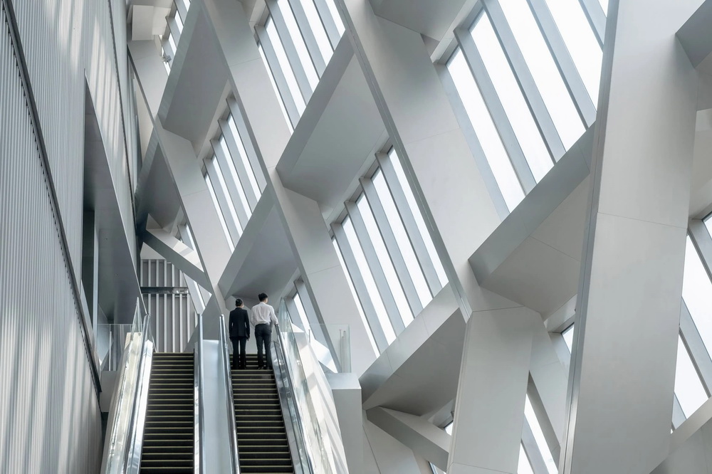 BIM建筑|深圳不对称摩天大楼/Morphosis