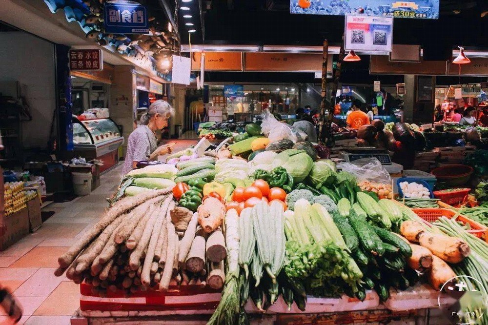 BIM建筑|彩色，诗意的日常：广州东山肉菜市场改造/奥默默工作室
