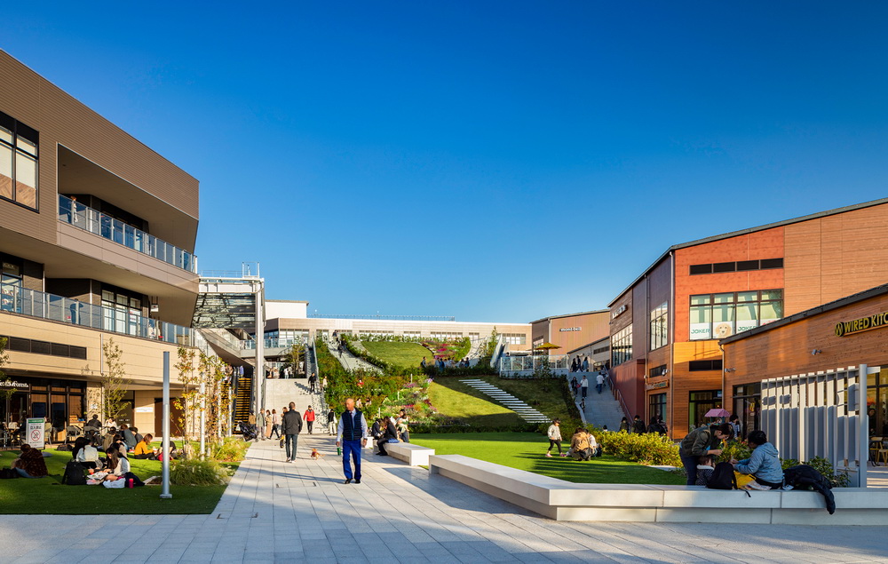 BIM建筑|日本南町田Grandberry Park公园商业综合体 / LLA