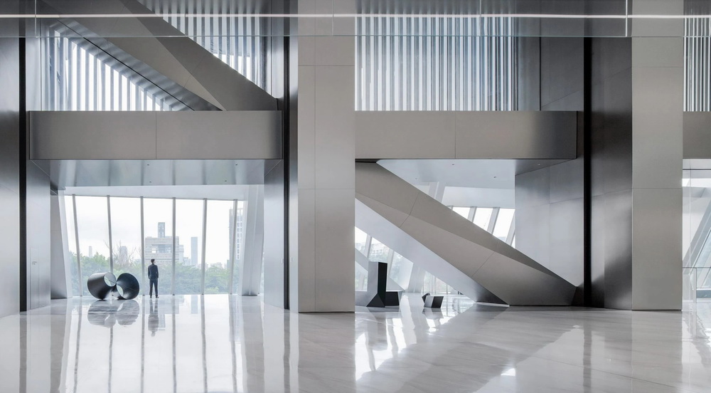 BIM建筑|深圳不对称摩天大楼/Morphosis