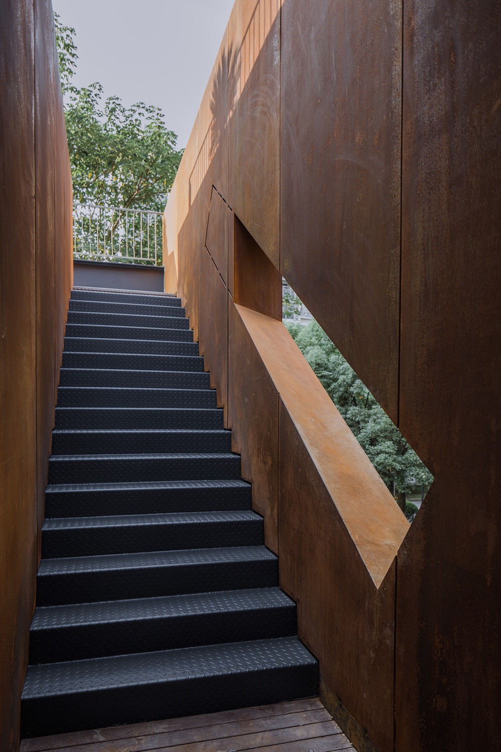 BIM建筑|顾正红纪念馆扩建 / 上海中森止境设计工作室