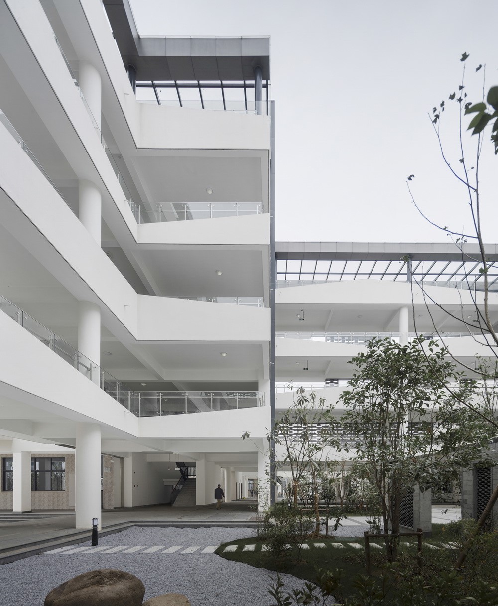 BIM建筑|重构“江南书院”：苏州高新区第四中学/中衡设计