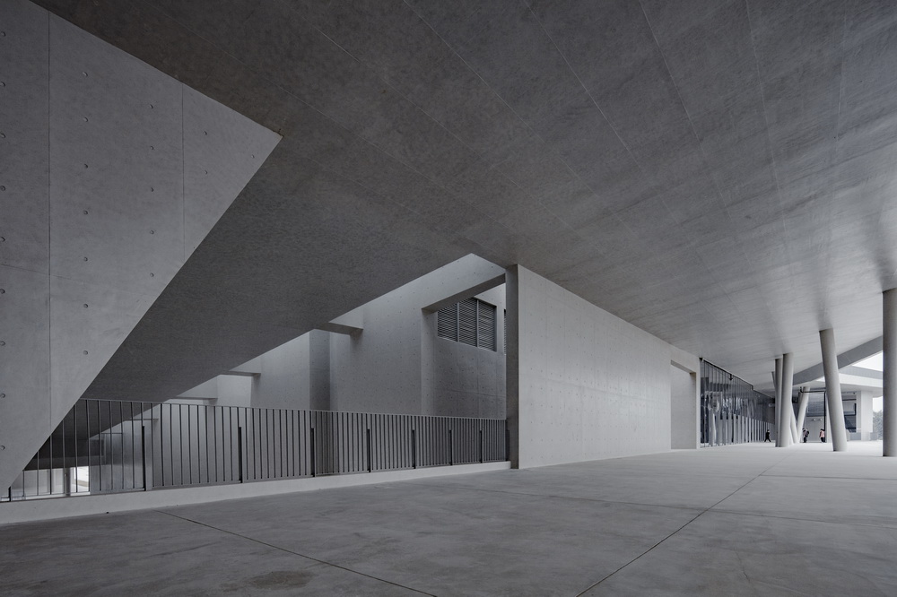 BIM建筑|中山大学珠海校区体育馆/BIAD华南设计中心