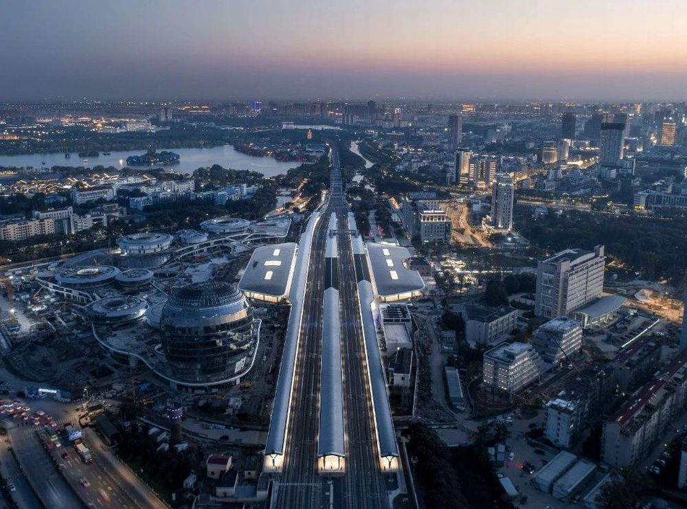 BIM建筑|“森林中的火车站”：嘉兴火车站启用通车/MAD