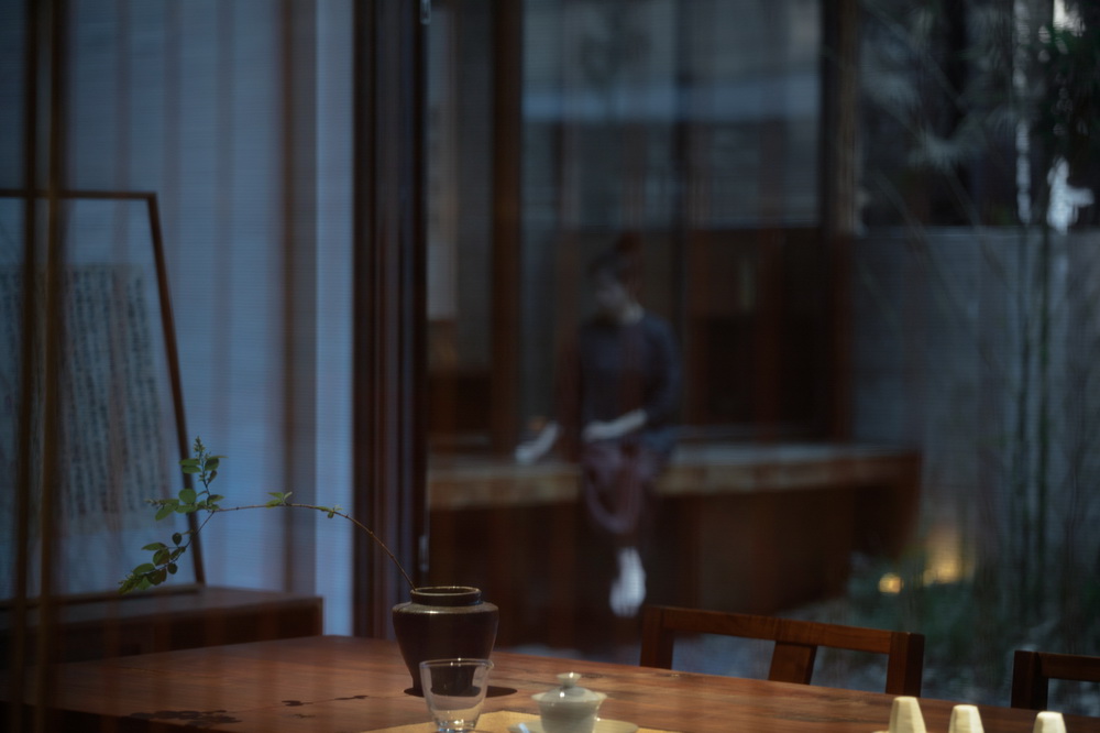 BIM建筑|在成都城中安放一片山林，是以不知春斋茶宿/ 时地建筑