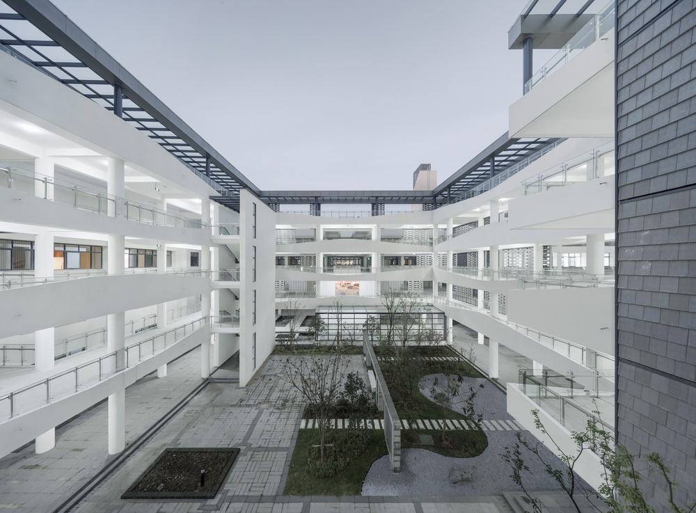 BIM建筑|重构“江南书院”：苏州高新区第四中学/中衡设计