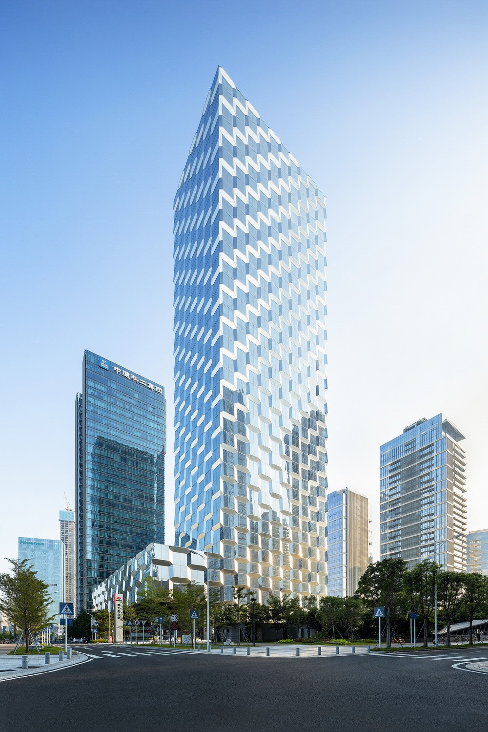 BIM建筑| 喜之郎总部大厦/筑博设计