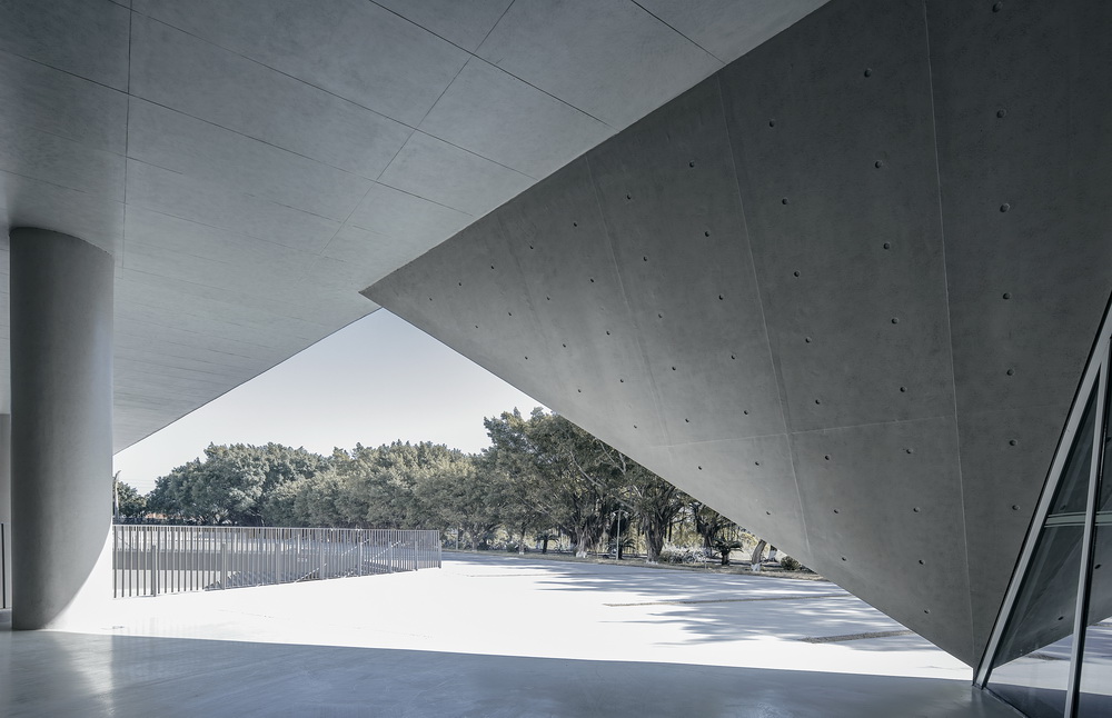 BIM建筑|中山大学珠海校区体育馆/BIAD华南设计中心