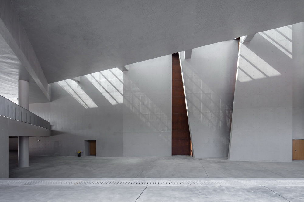 BIM建筑|中山大学珠海校区体育馆/BIAD华南设计中心