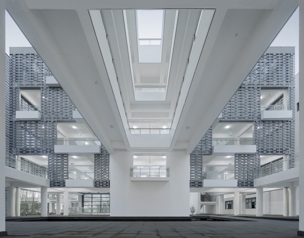 BIM建筑|重构“江南书院”：苏州高新区第四中学/中衡设计