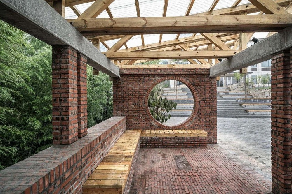 BIM建筑|观点访谈 | 如何在中国乡村，上一个有尊严的厕所？