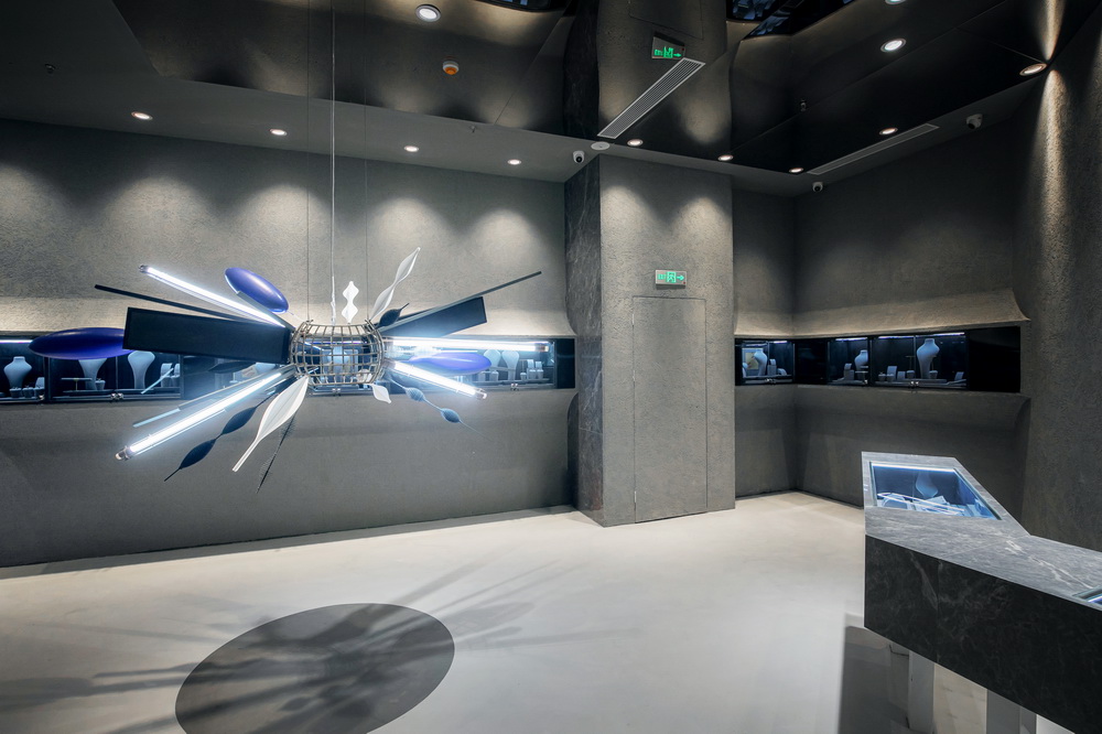 BIM建筑|重塑记忆瞬间 · 梵誓ONESWEAR武汉 K11 购物艺术中心店 / 平介设计