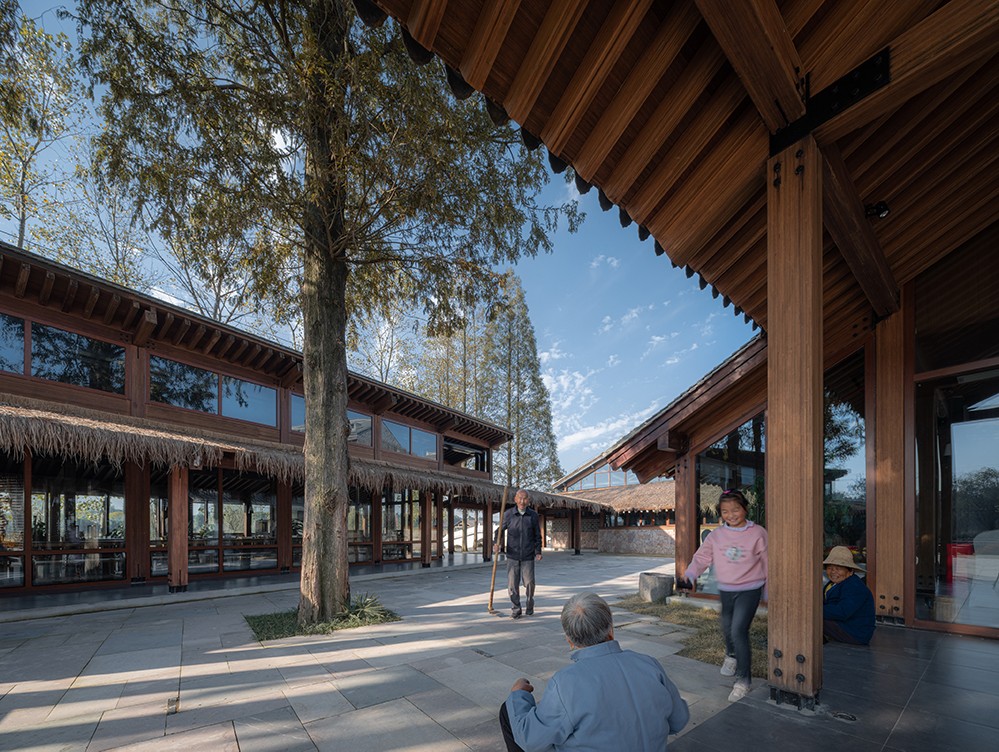 BIM建筑|李巷村村口公共空间再生/东大院 建筑技术与艺术（ATA）工作室